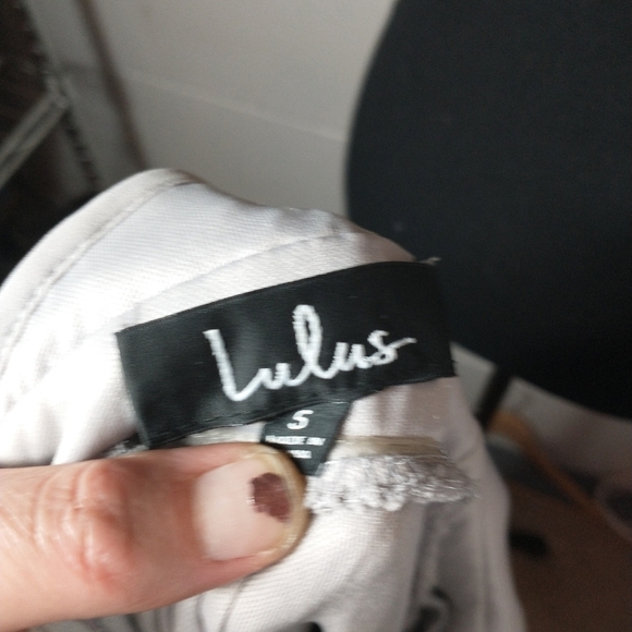 Lulu's So Far Lace Maxi Gown, gray, size S - Picture 5 of 8